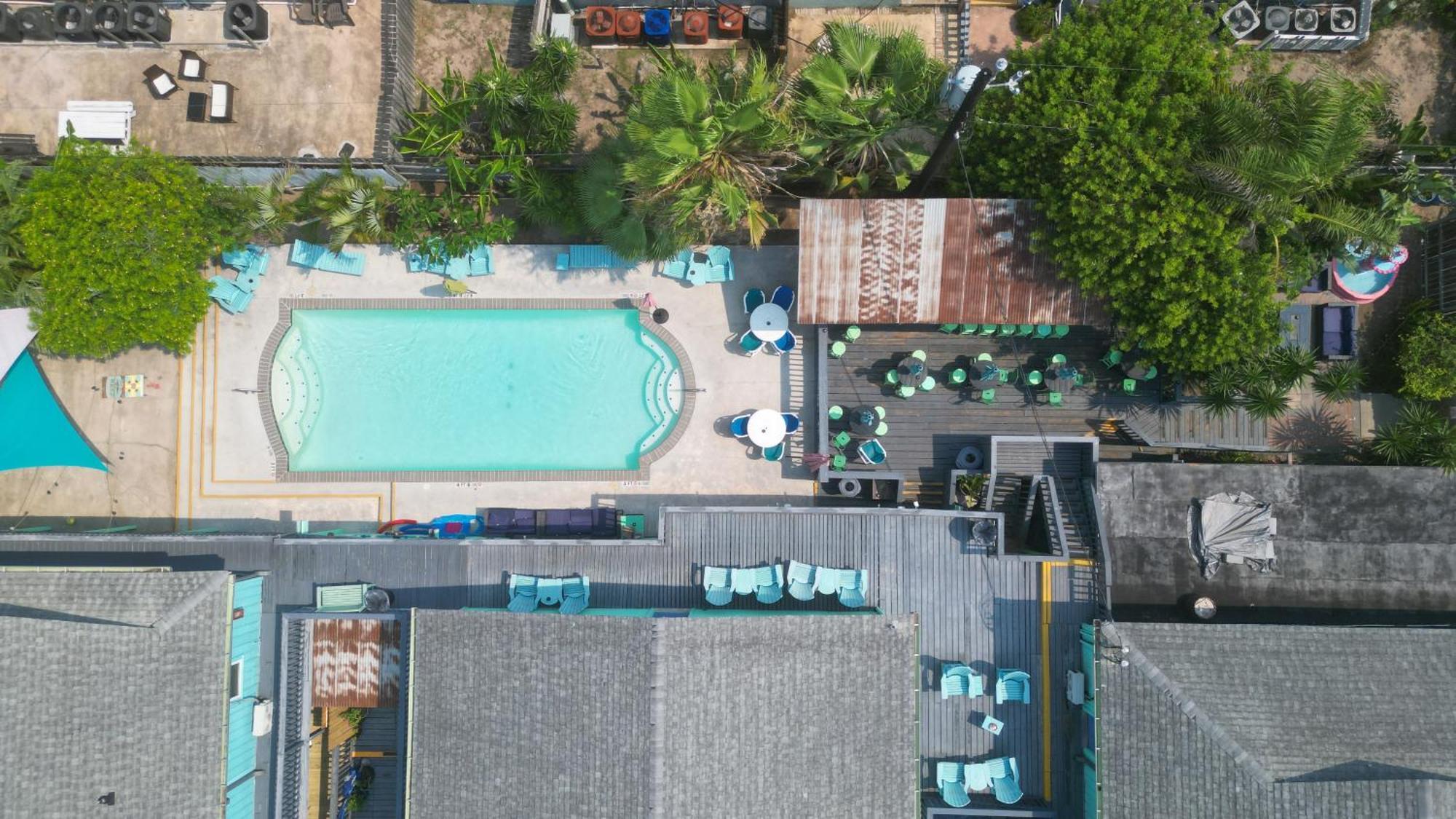 Upper Deck Hotel&Bar - Adults Only South Padre Island Exterior foto